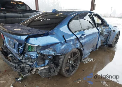 2015 BMW M5 from USA, damaged, VIN WBSFV9C53FD594729